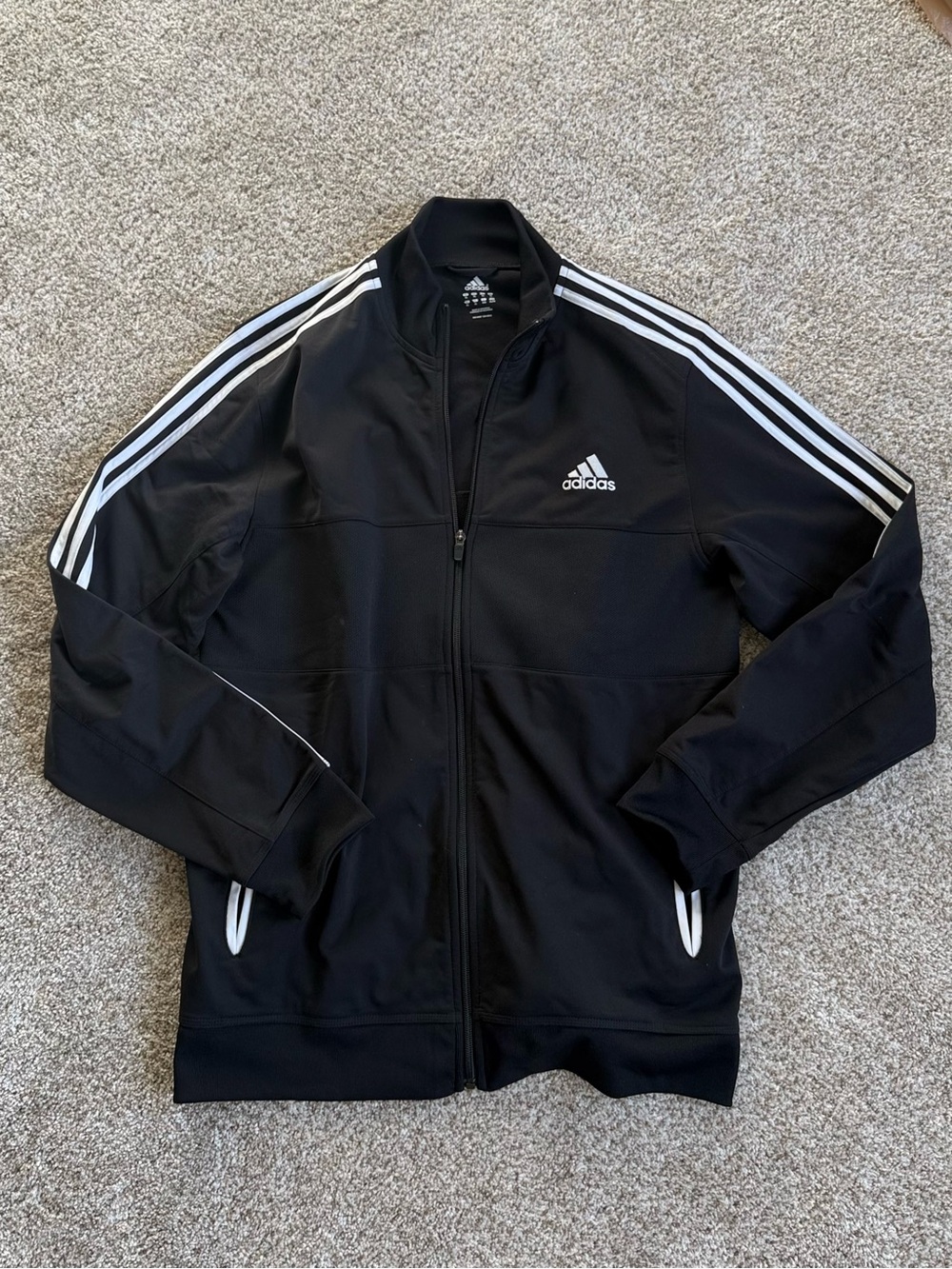 Adidas Originals Men’s Track Jacket Size XL (can fit unisex)
